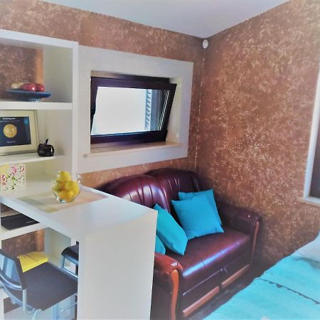 Studio Oliva - Free Parking Pula Bagian luar foto