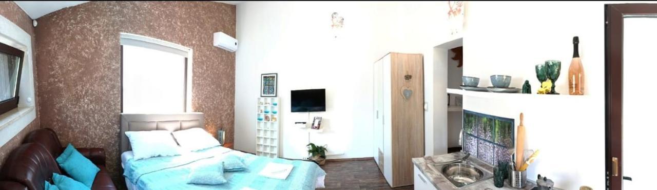 Studio Oliva - Free Parking Pula Bagian luar foto