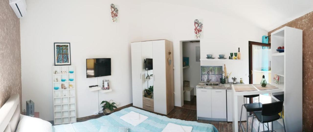Studio Oliva - Free Parking Pula Bagian luar foto